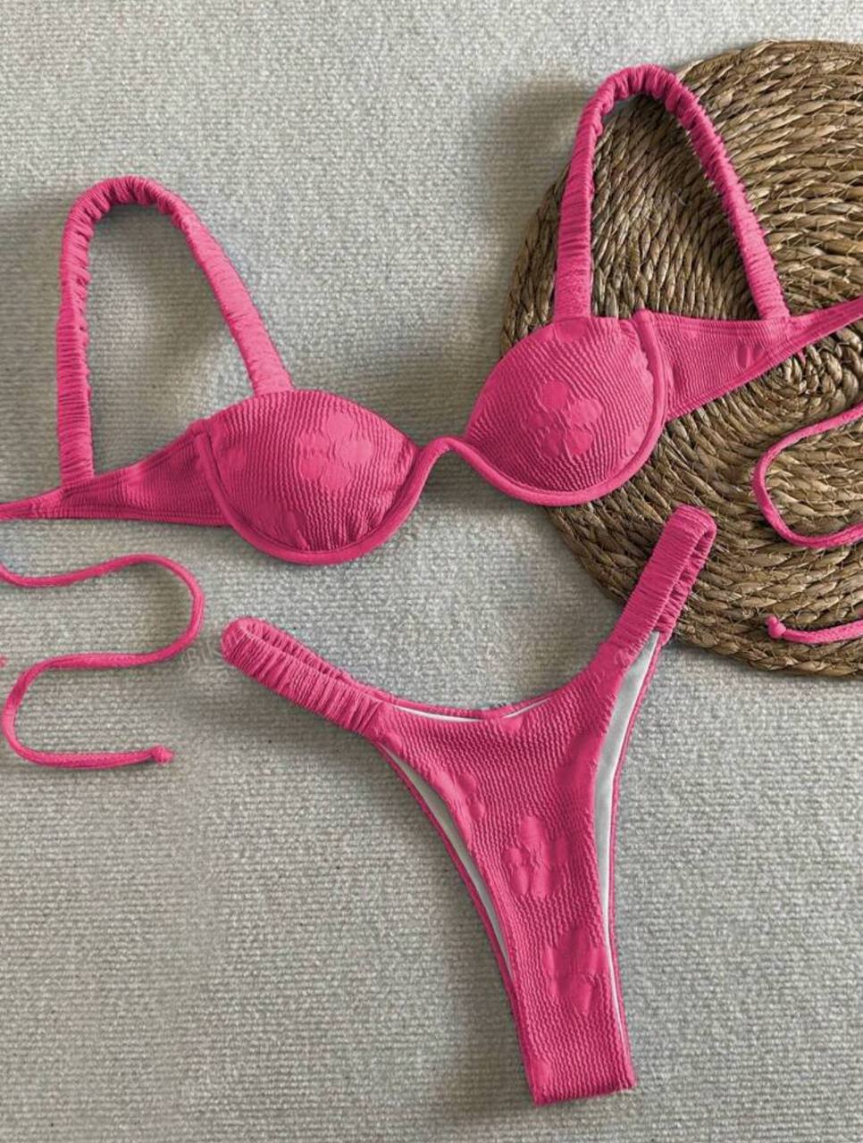 Floral Textured Underwire Bikini Set
