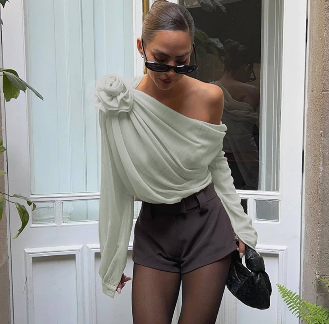 French Irregular Oblique-neck Flower Applique T Shirt Sexy Off Shoulder Temperament